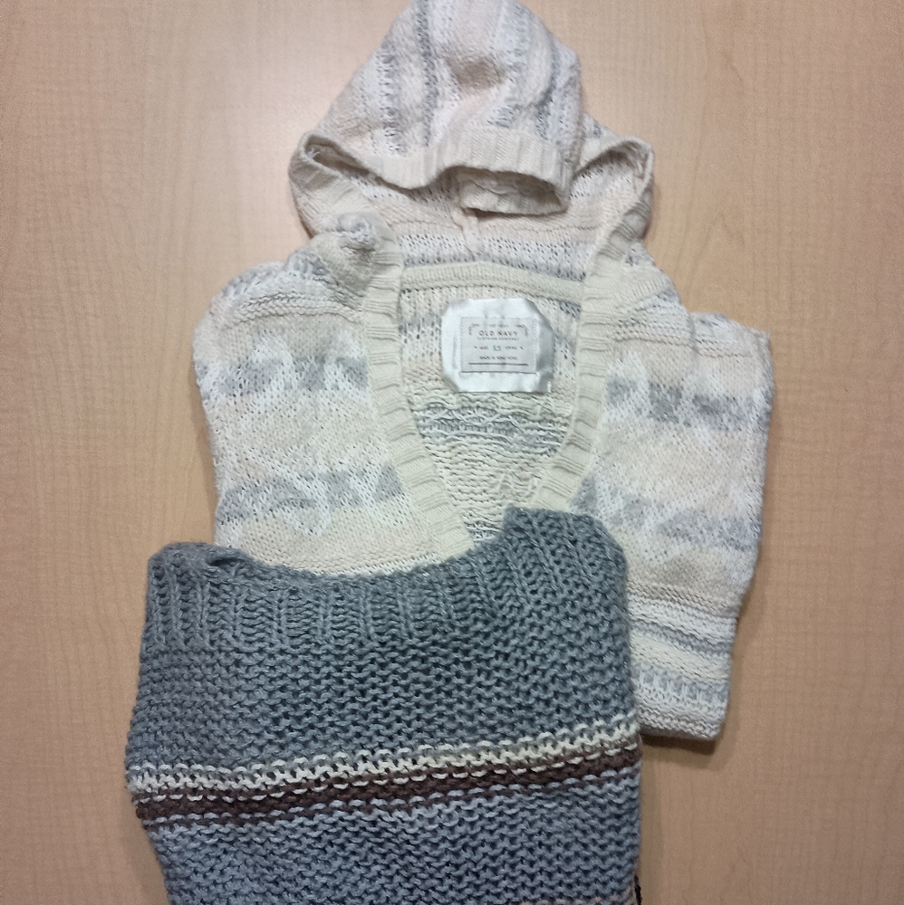 Bundle of Old Navy Sweaters Hooded Oversized Sizes Small and Extra Small